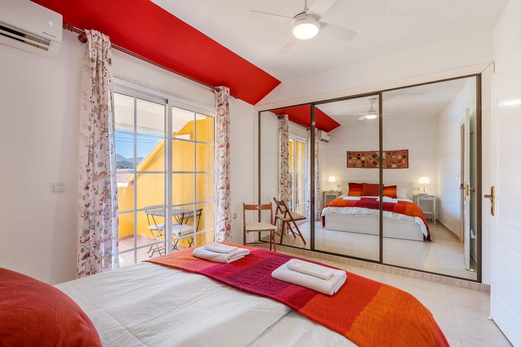 The Beach House At Playa Salobrena Ngoại thất bức ảnh